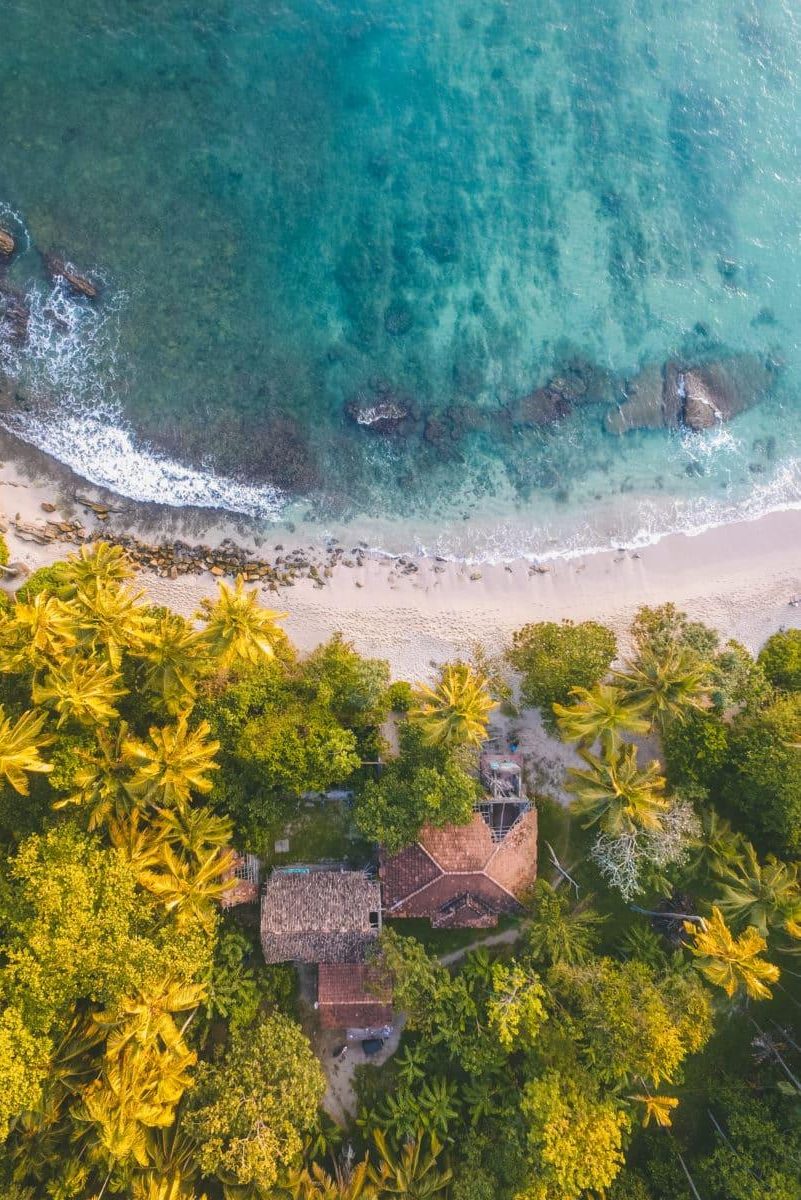 sri lanka beach