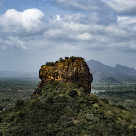 sri lanka mountain