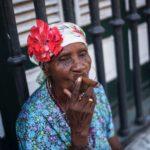 cuba woman smoking